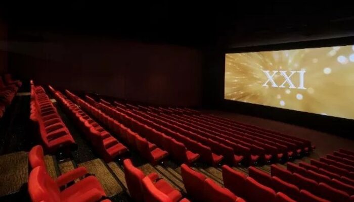 Ujian Bioskop Tradisional di Tengah Persaingan Streaming