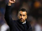 Giovanni van Bronckhorst, Calon Pelatih Timnas Indonesia? Ini Profil Mantan Pemain Liverpool Asal Maluku