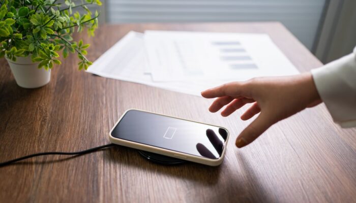 Cara Menghemat Baterai HP yang Efisien dan Praktis 2026