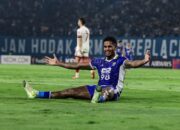 Pernyataan Bojan Hodak tentang Kemajuan Ramon Tanque di Lini Depan Persib