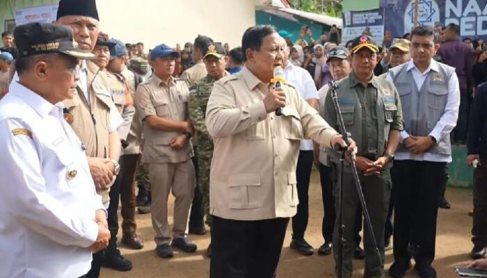 Prabowo Pantau Penanganan Bencana di Agam dan Padang Pariaman