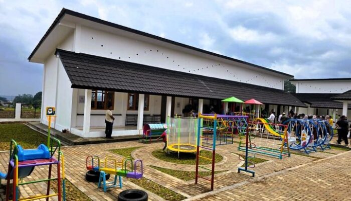 Menteri Abdul Muti Resmikan TK Labschool UM Kuningan: Umumkan PIP 2026 dan Revitalisasi Sekolah