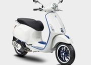 Pesona Vespa Primavera S Putih 2026, Nuansa Putih dan Hijau yang Elegan