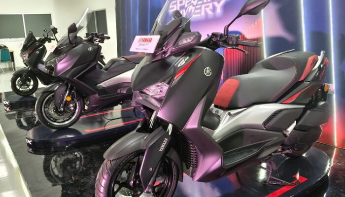 Yamaha meluncurkan TMAX dan edisi spesial Maxi yang elegan dari XMax hingga NMax