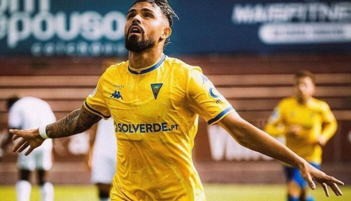 Pembaruan bursa transfer Persib Bandung! Persebaya Surabaya diusik oleh pemain Brasil senilai Rp 1,74 miliar