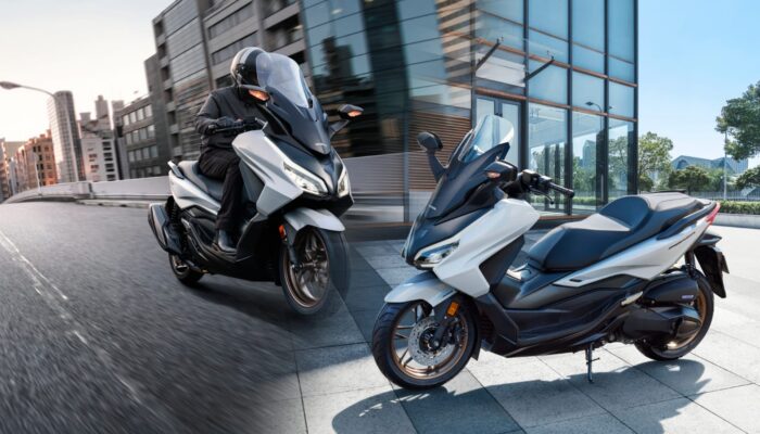 Honda Forza 250 2025 CBU Resmi: Skutik Mewah yang Jarang Terlihat di Jalan, Lebih Elegan dari XMAX!