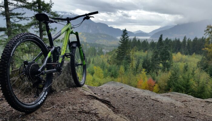 4 Tips Pemilihan Sepeda Gunung Aman dan Cocok untuk Hiking dan Ekowisata