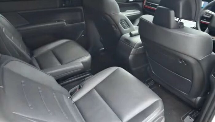 Rahasia Mengusir Bau Apek: 5 Cara Sederhana Membuat Kabin Mobil Wangi Lama