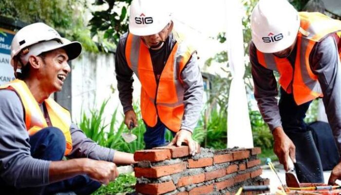 Pelatihan dan Sertifikasi Ahli Bangunan SMGR Sasar 5.000 Tenaga Terampil