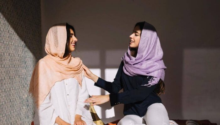 Hukum Keluar Flek Cokelat Saat Puasa, Batal atau Tidak?